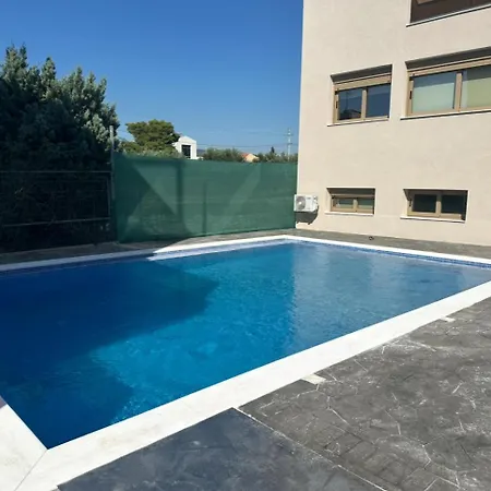 Agora Luxury Maisonette Loutráki
