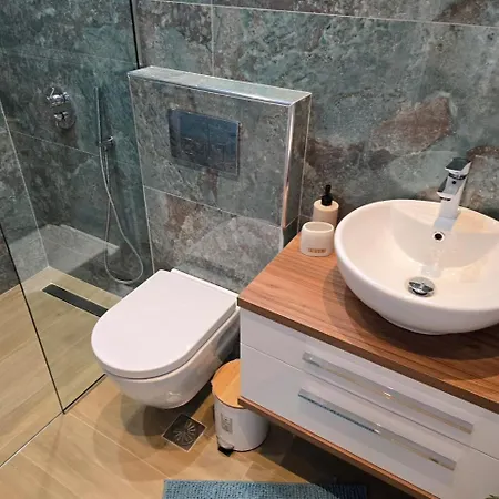 Agora Luxury Maisonette Lejlighed