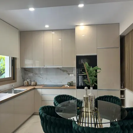 Agora Luxury Maisonette Loutráki