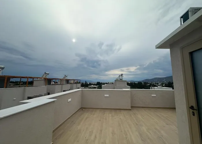 Agora Luxury Maisonette Апартаменты Лоутраки