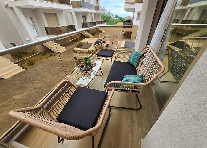 Апартаменты Agora Luxury Maisonette Лоутраки