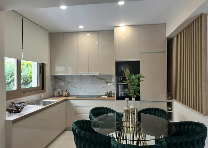 Agora Luxury Maisonette Loutráki